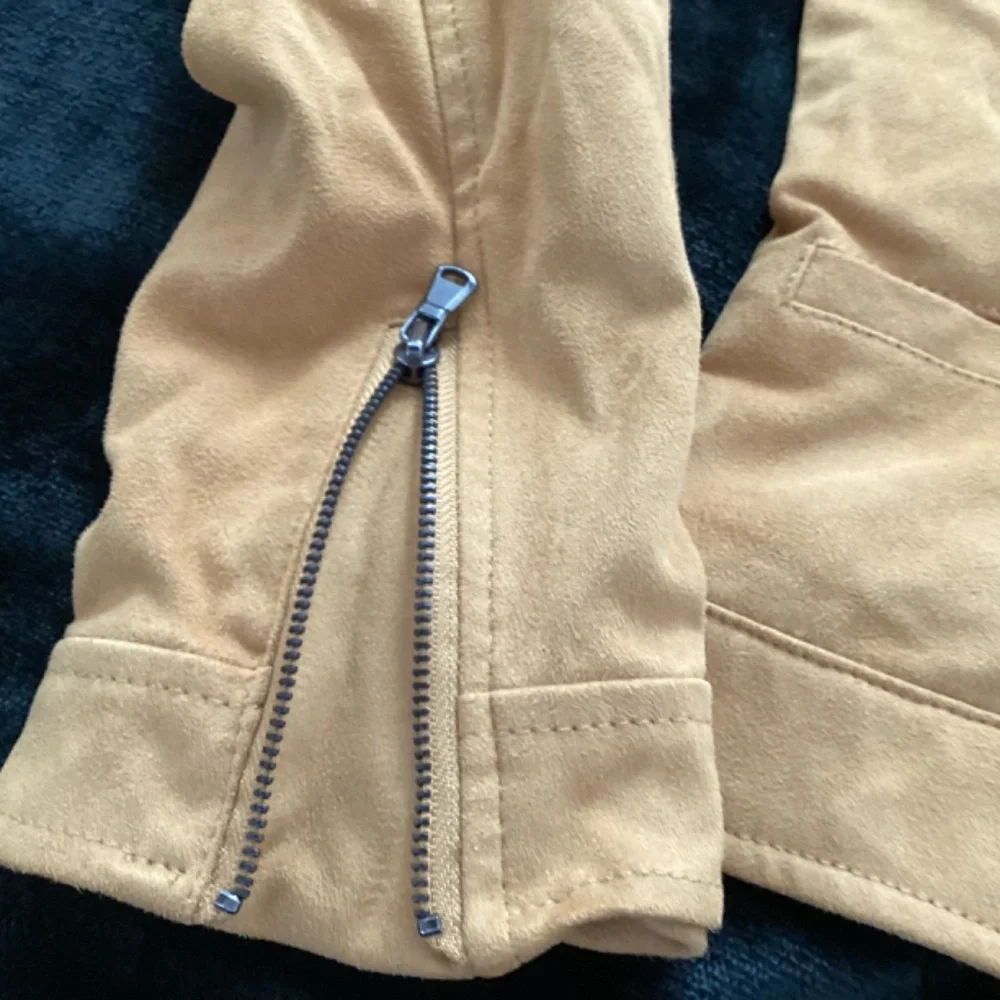 Coffee Shop New York, NWOT, sz S, faux suede, mustard yellow moto jacket - Picture 7 of 10